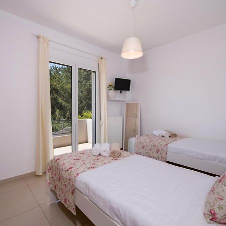 Casa Magnolia Villa Kathaniá Екстериор снимка