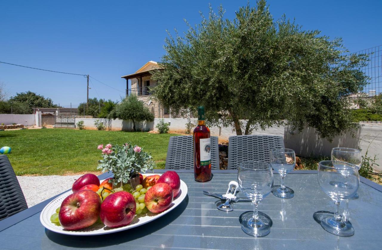 Casa Magnolia Villa Kathaniá Екстериор снимка