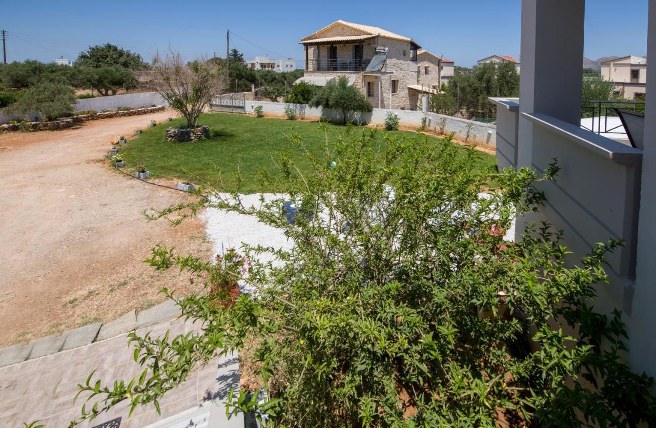Casa Magnolia Villa Kathaniá Екстериор снимка